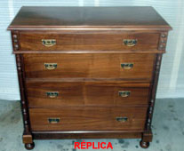 cómoda replicada